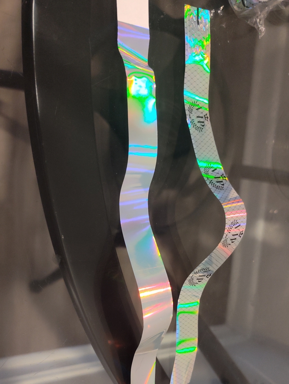 500 Piece Holographic Wavy Adhesive wrist Strips - Iridescent Silver
